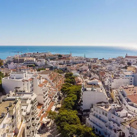 Albufeira, Old Town - Scandinavian Penthouse 公寓 *
