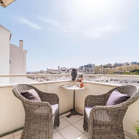 Albufeira, Old Town - Scandinavian Penthouse * البوفيرا