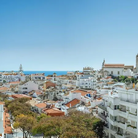 Albufeira, Old Town - Scandinavian Penthouse Apartment